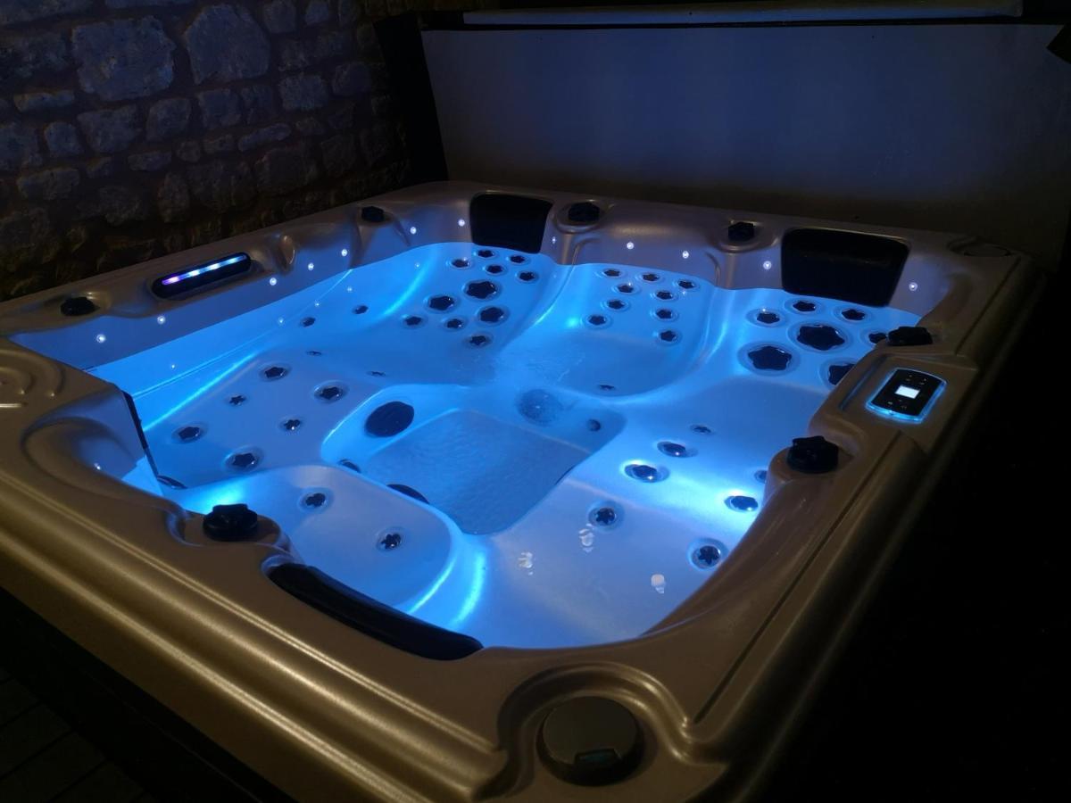 Gite La Grange De La Trigalle Avec Spa Professionnel Privatif แวโลญส์ ภายนอก รูปภาพ